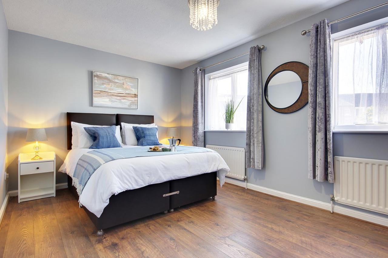 14 Oxford Mews - 5 Star Living For Up To 10 People Villa Southampton Exterior photo