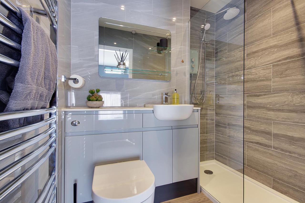 14 Oxford Mews - 5 Star Living For Up To 10 People Villa Southampton Exterior photo