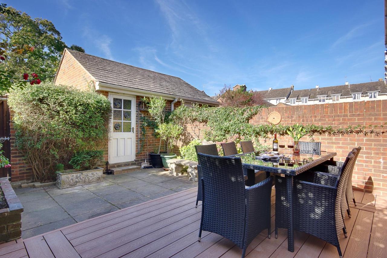 14 Oxford Mews - 5 Star Living For Up To 10 People Villa Southampton Exterior photo