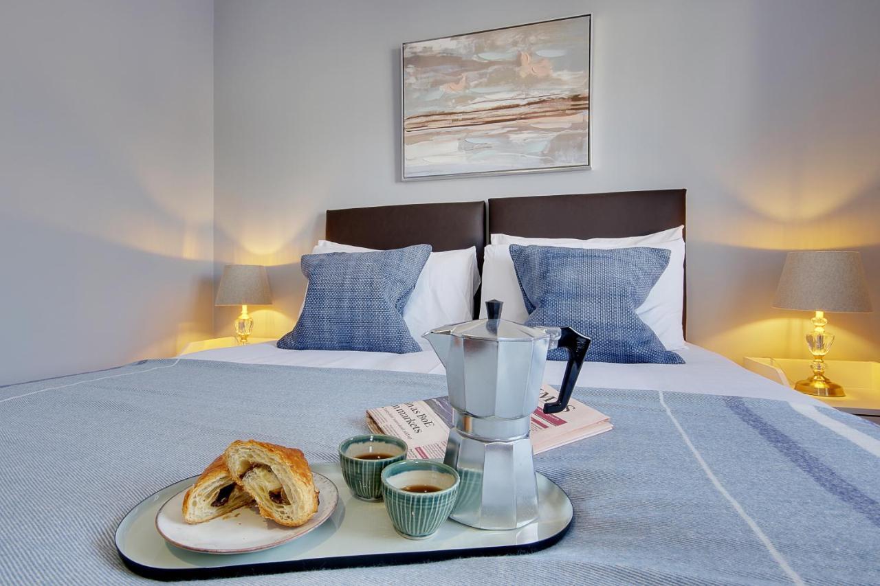 14 Oxford Mews - 5 Star Living For Up To 10 People Villa Southampton Exterior photo