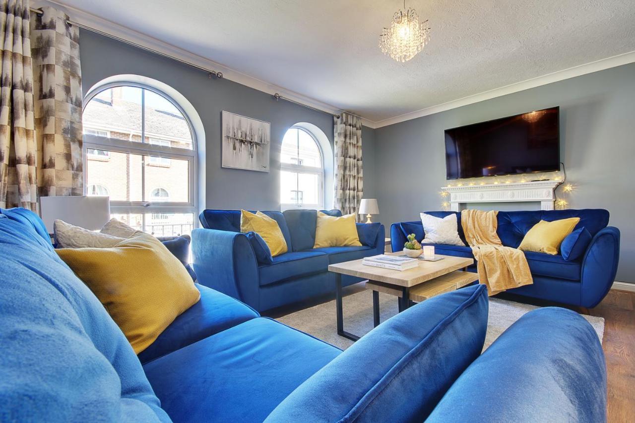 14 Oxford Mews - 5 Star Living For Up To 10 People Villa Southampton Exterior photo
